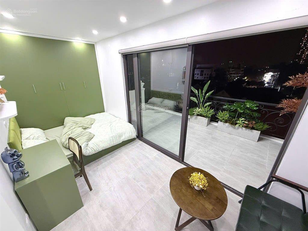 7 tầng thang máy  dòng tiền 30tr/tháng  10 phòng  fuff nội thất  khép kín  hai bà trưng