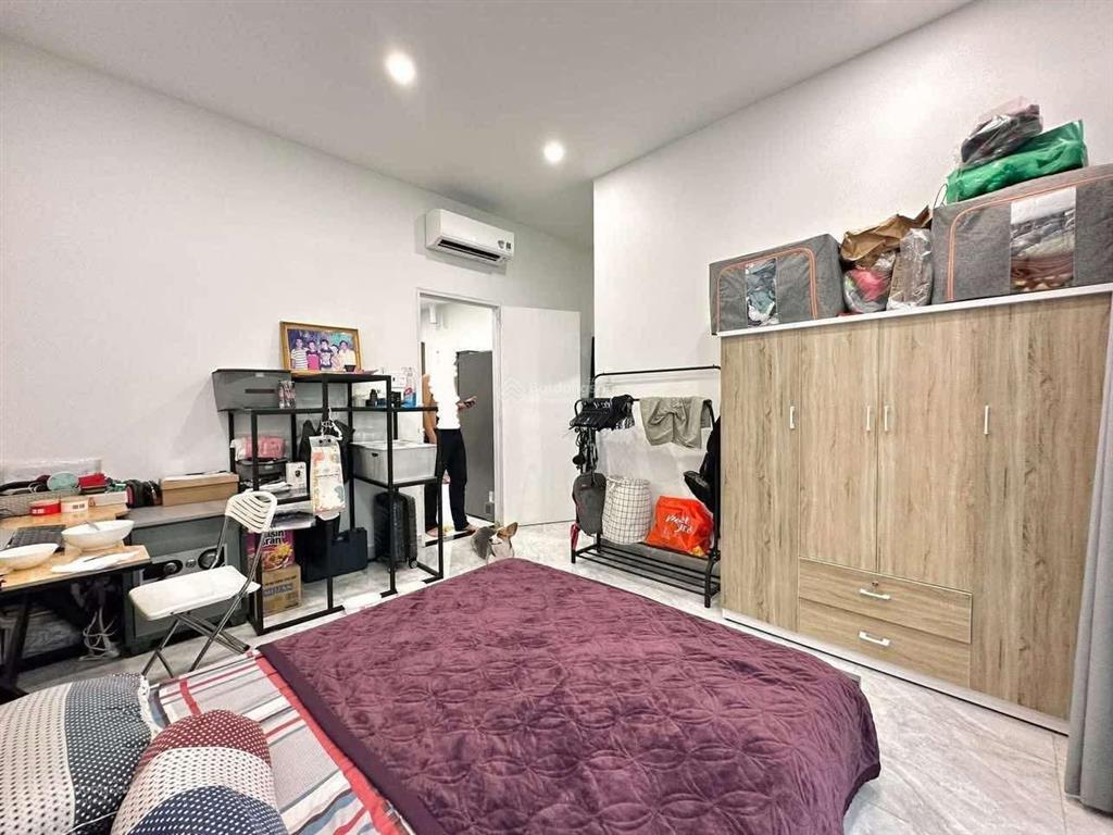 Trường sa  100m2  3 tầng  có phòng ngủ trệt  phú nhuận  12.5 tỷ