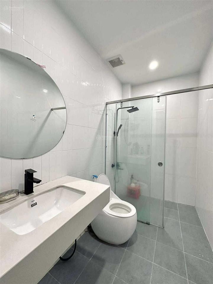 Trường sa  100m2  3 tầng  có phòng ngủ trệt  phú nhuận  12.5 tỷ