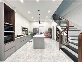 Trường sa  100m2  3 tầng  có phòng ngủ trệt  phú nhuận  12.5 tỷ