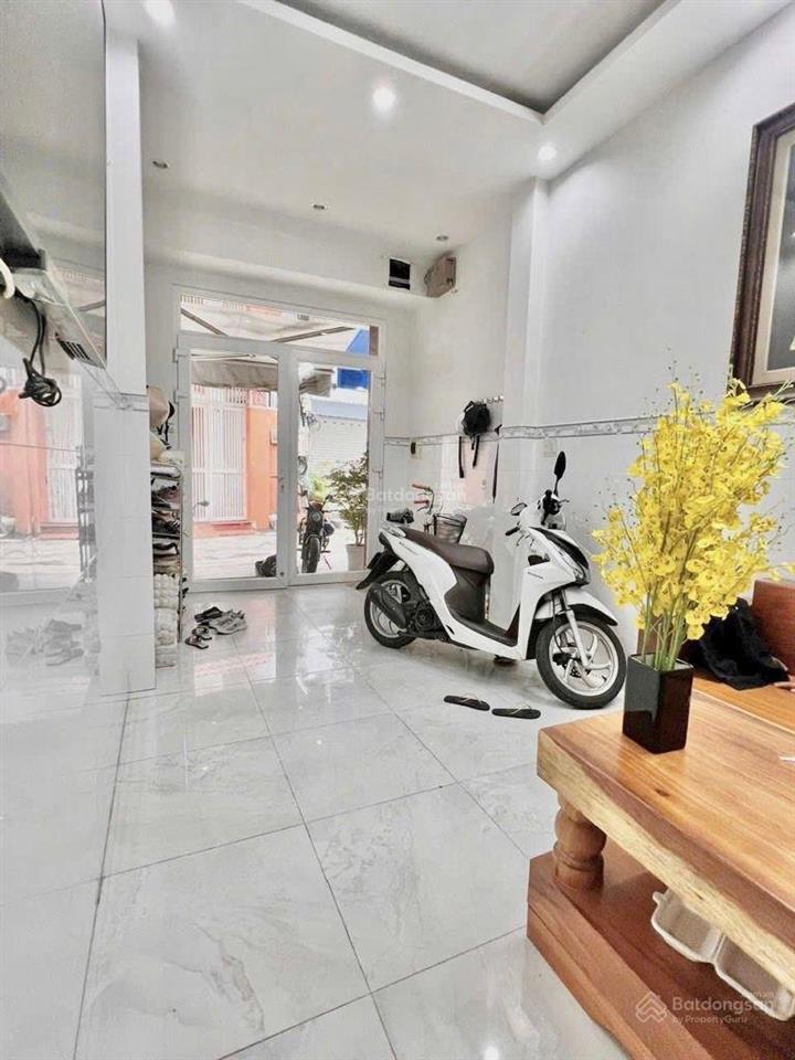Hẻm ô tô  60m2  4 tầng btct  hoàng hoa thám, bình thạnh  chỉ 7 tỷ