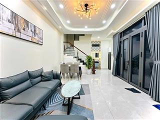 Hẻm 4m  lê quang định  45m2  4 tầng  p. 11  bình thạnh  5.8 tỷ