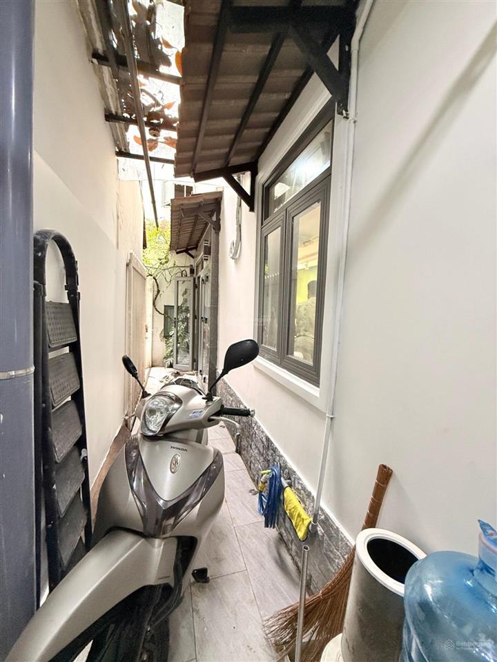 Hẻm ô tô  47m²  ngã tư hàng xanh  full nội thất  nhỉnh 5 tỷ