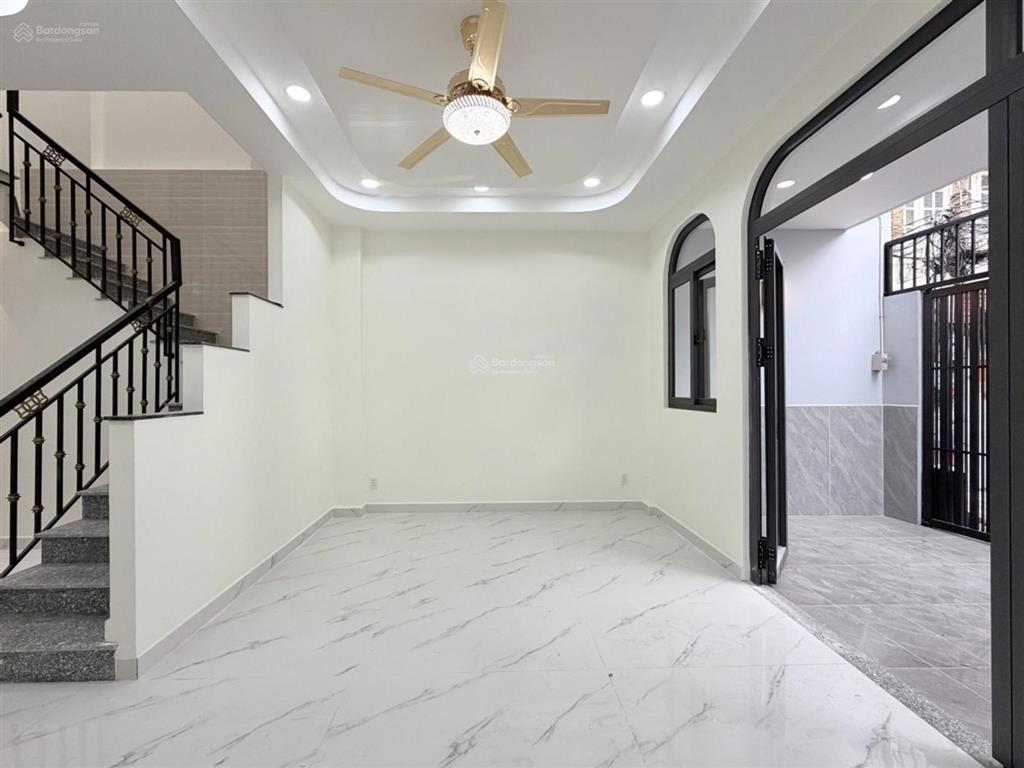 Nguyễn thượng hiền  87m2  có pn trệt  bình thạnh  nhỉnh 5 tỷ