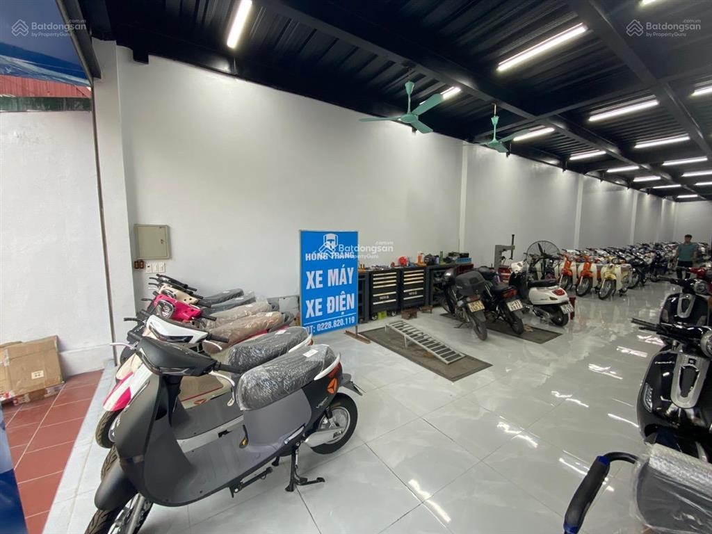 Cho thuê cửa hàng mặt đường vạn phúc, hà đông, hà nội
