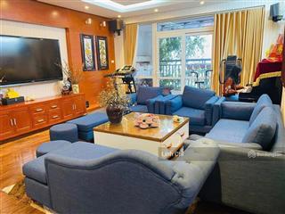 (giá chuẩn) cần bán cc b4 kim liên, phạm ngọc thạch. vị trí trung tâm thủ đô, 4 ngủ  181m2