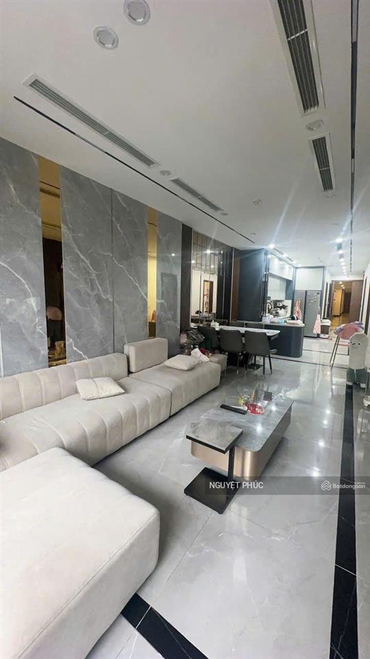Chính chủ bán brg 25 lê văn lương, 3 ngủ, giá chuẩn. 13.7 tỷ.  0946 116 ***