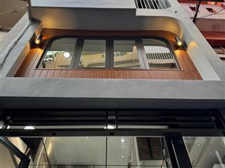 Cần bán nhà mới đường hoàng văn thụ  q. phú nhuận  6pn  1 sauna, sân thượng  34m2  giá 8.68 tỷ