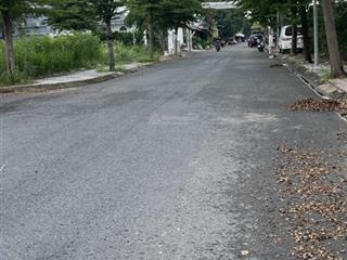 Bán đất kdc 1181, đường lê văn lương, xã nhà bè, hồ chí minh, hướng cửa chính đông