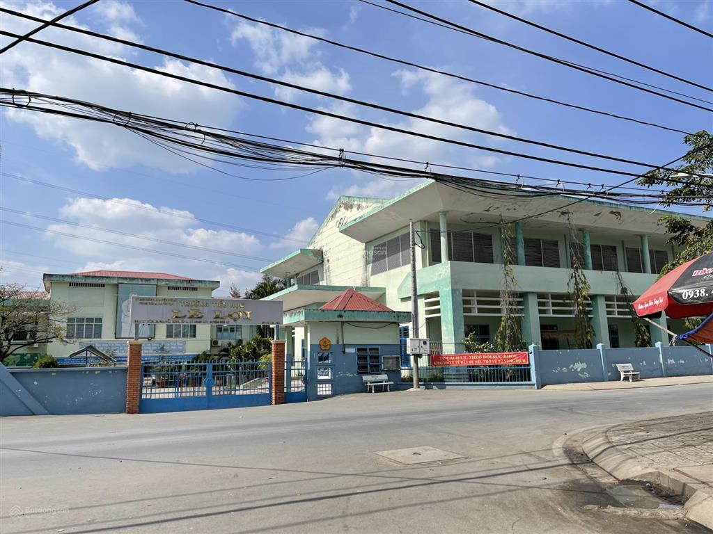 Cần bán đất mặt tiền lê thị tám, nhơn đức, nhà bè 0932 595 ***
