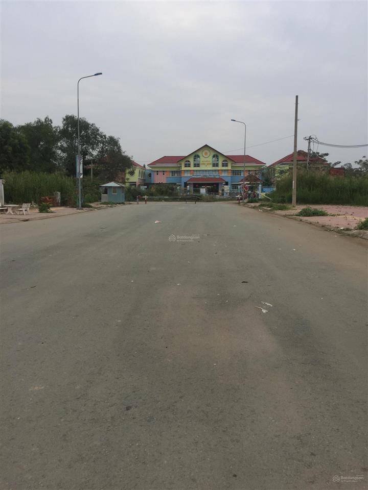 Cần bán đất mặt tiền lê thị tám, nhơn đức, nhà bè 0932 595 ***