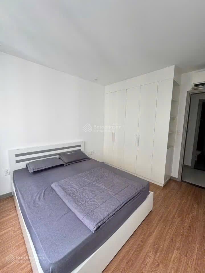 Rõ ràng giá thật. cho thuê chcc gold view, quận 4, 2pn, 1wc, full nt cao cấp giá 17tr