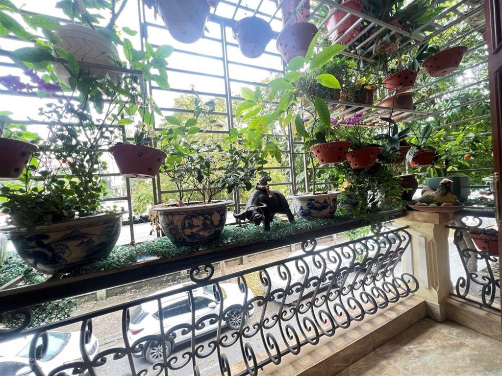 Lk 65m2x5tầng nhỉnh 17.8 tỷ, hoàn thiện full, tổng cục 5, yên xá, tân triều, hà nội, ở sướng, đẹp.