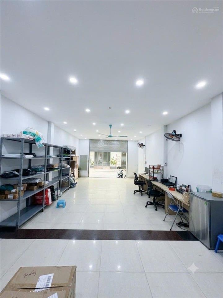 Liền kề, 70m2 x 6 tầng hoàn thiện thang máy, nhỉnh 18.8 tỷ, kinh doanh, dòng tiền, ở sướng, luxury.