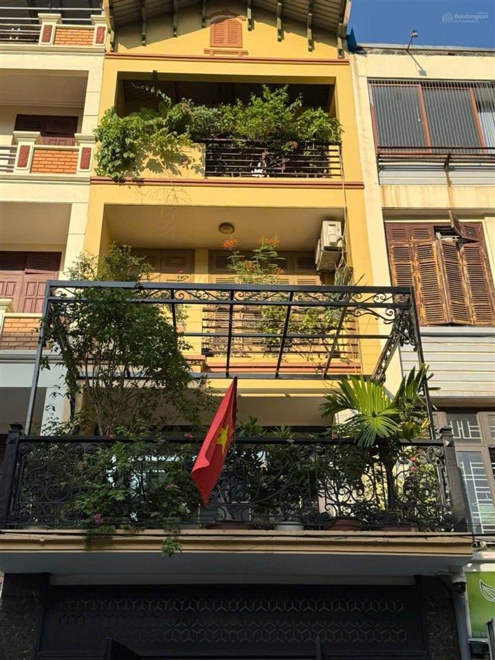 Phố dương lâm 70m², 5 tầng hoàn thiện đẹp, nhỉnh 18.9 tỷ, ở sướng, tiện ích, mát, kd