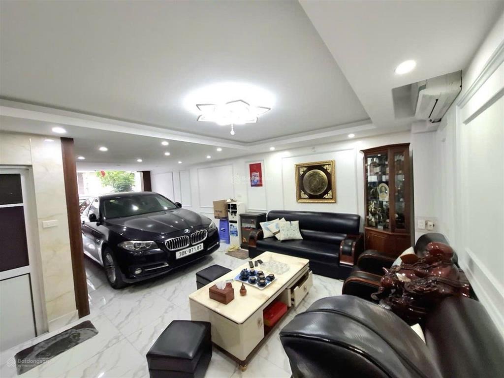 Bán gấp dịch vụ văn phú, 5 tầng hoàn thiện đẹp giá hơn 17,4 tỷ ở sướng, tiện ích đủ cả, vỉa hè, mát