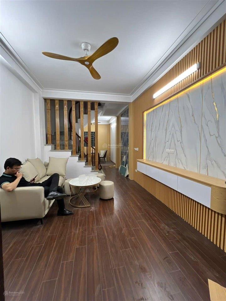 Nhà hà trì, kiến hưng, hà đông, 35m2 hơn 6.3 tỷ, hoàn thiện mới, ở luôn, nhiều ngủ đủ công năng.