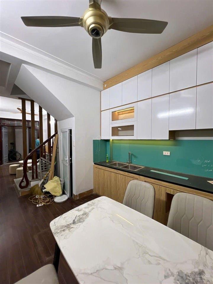 Nhà hà trì, kiến hưng, hà đông, 35m2 hơn 6.3 tỷ, hoàn thiện mới, ở luôn, nhiều ngủ đủ công năng.