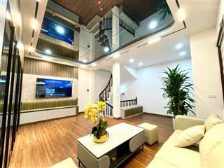 Nhà đẹp ở ngay, 5.5 tỷ, full nội thất, gần ô tô, công viên 365, ở sướng, 5 tầng, đủ công năng