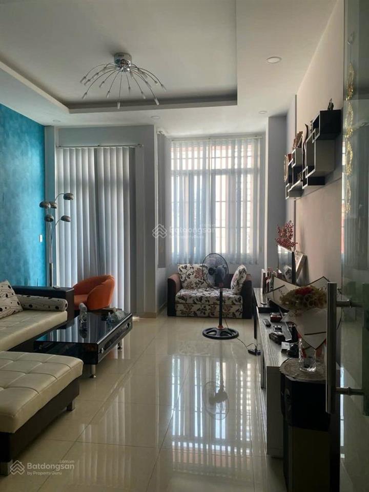 Gấp bán 14.8 tỷ giảm về 14,5 tỷ bán nhà 4 tầng 70m2  hxh khu vip hẻm thông nơ trang long giáp q1