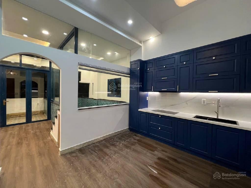 Siêu vị trí  ngang 6 x 12,5m  70m2 nhà 4 tầng thang máy trần hữu trang pn  chỉ 16,9 tỷ