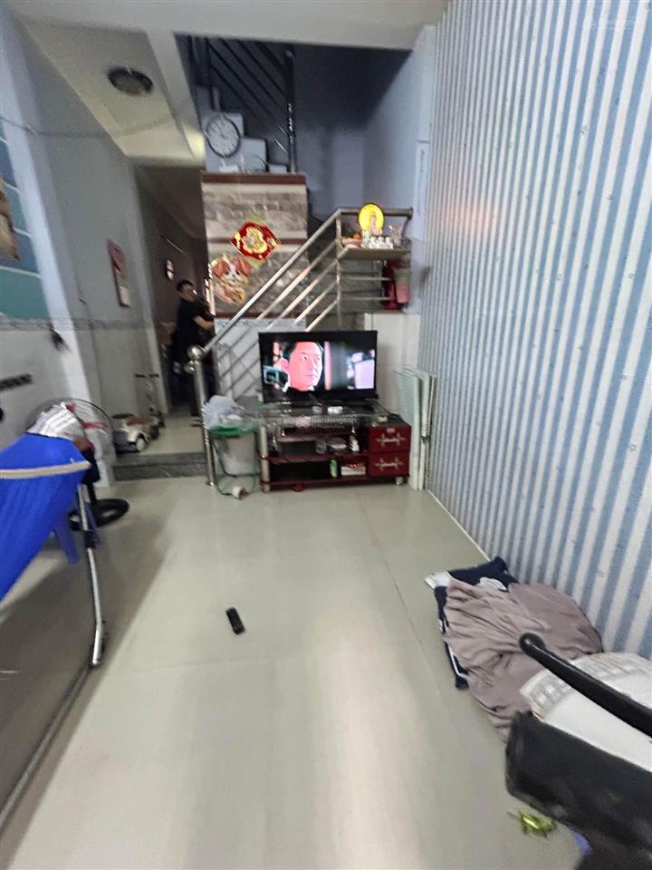 Bán nhà đôi 4pn 2wc 80m2 chỉ với 4,45 tỷ tại phạm văn chí, q6, hcm