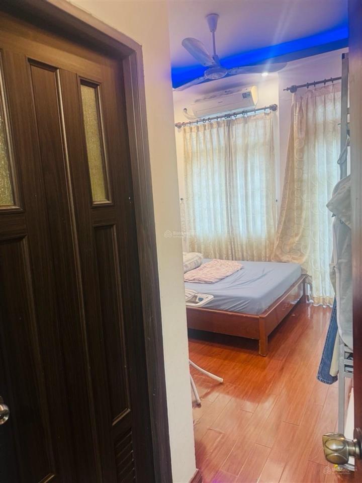 Nhà 3 tầng cư xá phú lâm 45m 3pn có thang máy