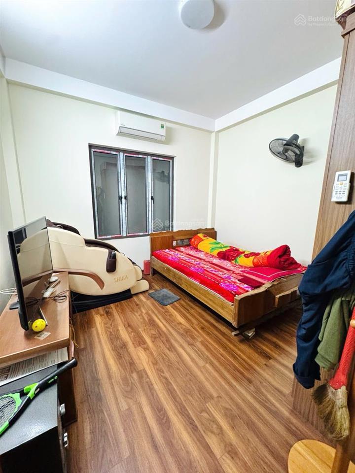 Quan nhân thanh xuân mặt ngõ thông nhà dân xây lô góc hai thoáng kinh doanh dt 50m*5t*3,6mt 13,1