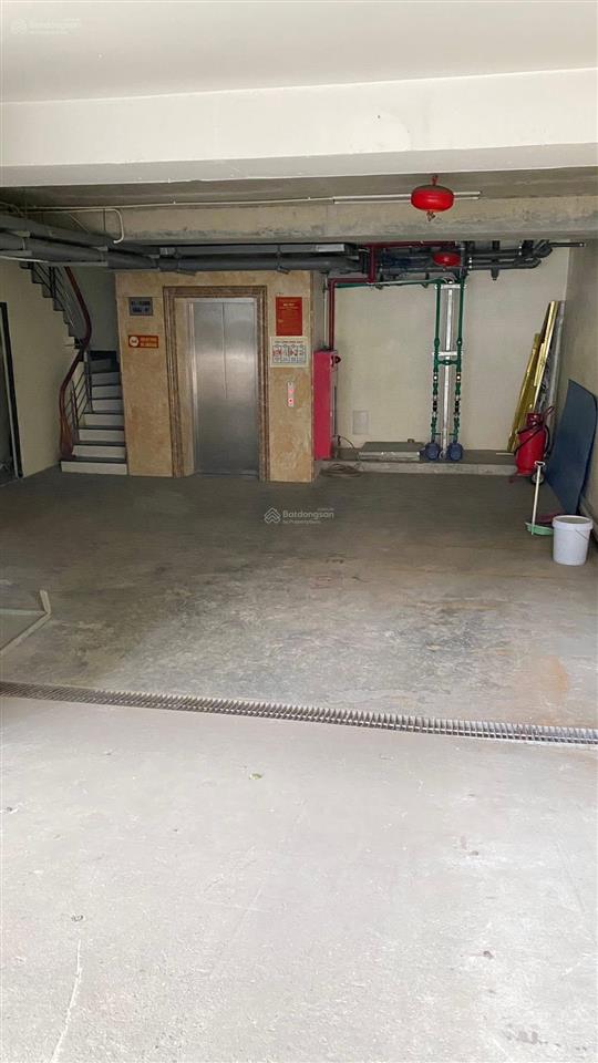 Siêu vip toà nhà văn phòng khu đô thị văn khê 8t thang máy thông sàn kd 100m*8t*8mt 38,2 tỷ có tl