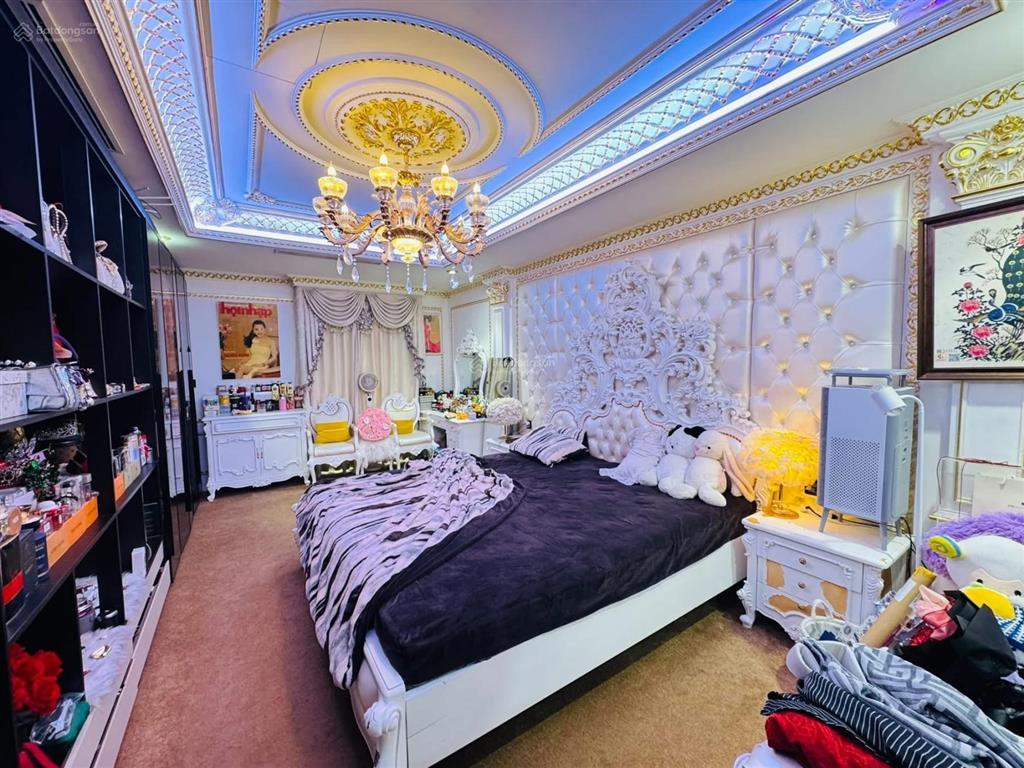 Vip đẳng cấp thượng lưu bt nhà vườn lô góc 2 mặt đường khu đô thị trung văn dt 170m2*5t*25mt 75 tỷ