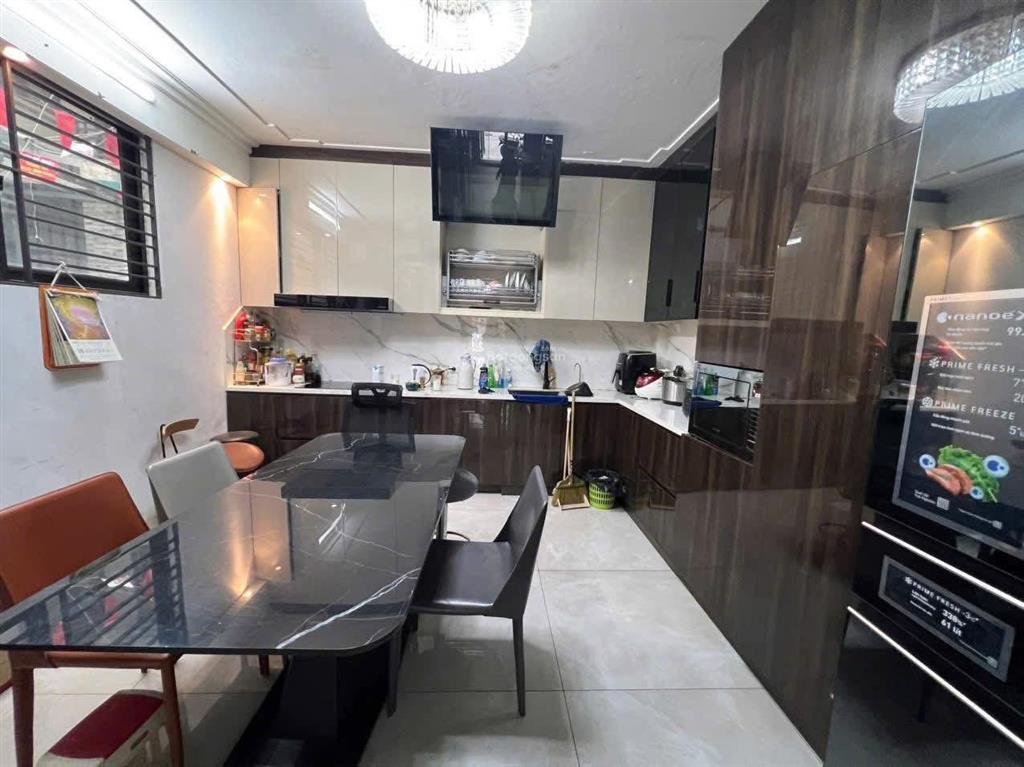 Bán nhà phố pháo đài láng phân lô lô góc 3 mặt thoáng 6t thang máy kd dt 60m2*6t*4,5m mt 23 tỷ tl