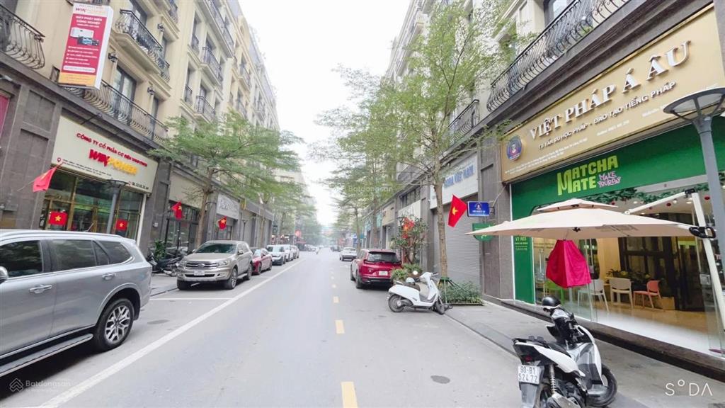 Chính chủ bán căn hộ lk phố nguyễn thanh bình siêu đẹp kđt terra an hưng  dt 70m*8t*6,5mt 32,9 tỷ