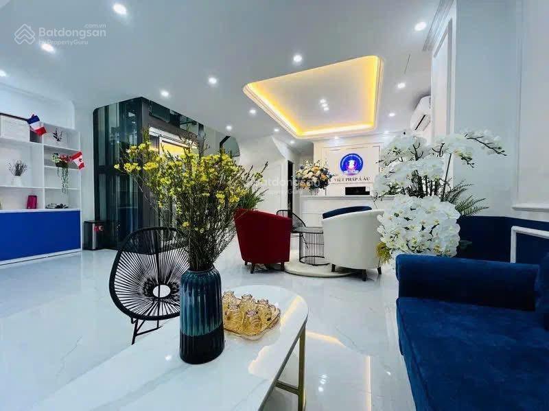 Chính chủ bán căn hộ lk phố nguyễn thanh bình siêu đẹp kđt terra an hưng  dt 70m*8t*6,5mt 32,9 tỷ