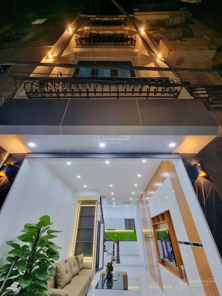 Triều khúc thanh trì nhà đẹp dân xây ô tô đỗ cửa full nội thất dt 40m*5t*3,5mt 8,3 tỷ có thương l