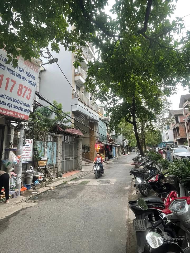 Chính chủ gửi bán mặt phố vũ hữu thanh xuân hai mặt thoáng kimh doanh 105m*5t*5,5mt32,5 tỷ có tl