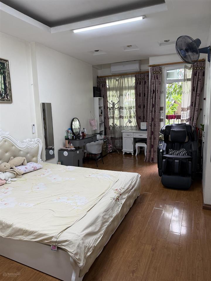 Chủ cần bán nhà phân lô văn quán mặt ngõ thông vỉ hè ô tô tránh kinh doanh dt40m*6t*3,5mt 13,5 tỷ