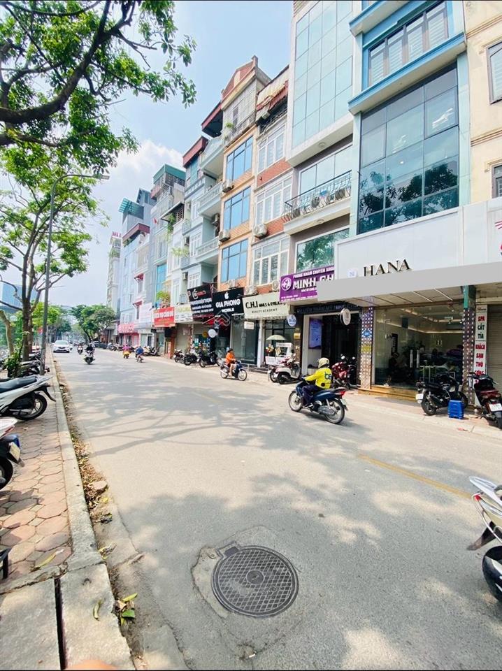 Siêu đẹp mặt phố giáp nhất thanh xuân vỉa hè kinh doanh ô tô tránh dt 39m2*5t*3,5m mt 18,3tỷ có tl