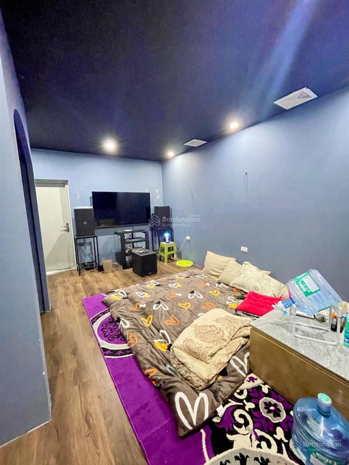 Chính chủ gửi bán nhà phố khương hạ thanh xuân nhà đẹp viu hồ 15m ô tô tránh 38m*5t*3,8mt 10,9 tỷ