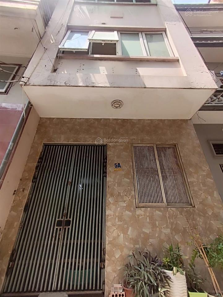 Chính chủ gửi bán nhà phố cù chính lan phân lô quân đội cách 2 nhà ra mp dt 35m2*6t*3,8m mt 10 tỷ