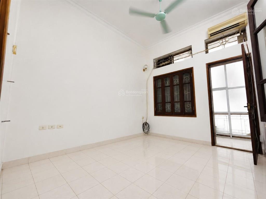 Đất lõi thanh xuân căn góc 3 mặt thoáng phân lô quân đội phố nguyễn ngọc nại dt 38m*5t*3,6mt 8,5 t
