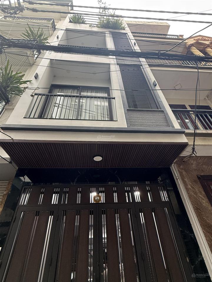 Gấp gấp giảm 2 tỷ phân lô xa la nhà đẹp dân xây ngõ thông hai thoáng dt45m*5t*3,5m 11,8 tỷ có tl