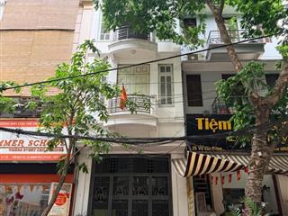 Trung tâm quận đống đa mặt phố view hồ hoàng cầu 9t thang máy ô tô tránh kd dt 50m*9t*4,5mt 32 tỷ