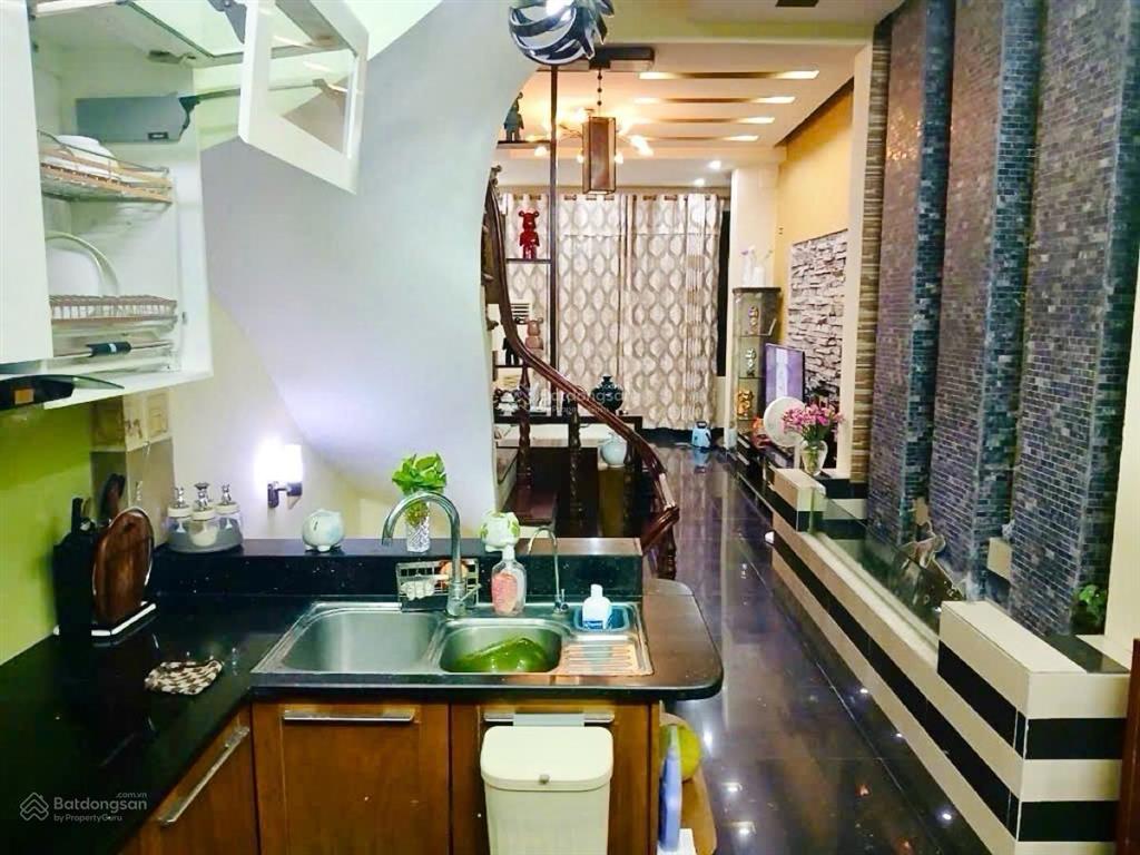Bán nhà phố hoàng ngân cầu giấy nhà đẹp dân xây 30m ra ô tô tránh dt 45m*5t*4mt10,5 tỷ có tl