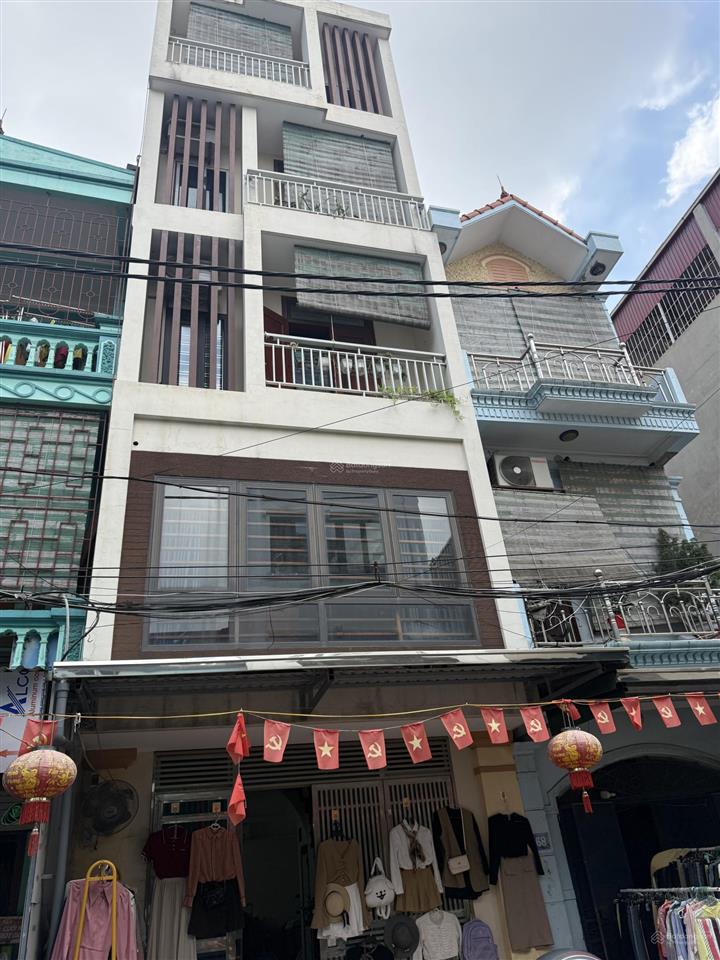 Mặt phố mới vạn phúc vỉ hè rộng ô tô tránh kinh doanh dt 65m*4t*4,2mt 17,8 tỷ có thương lượng