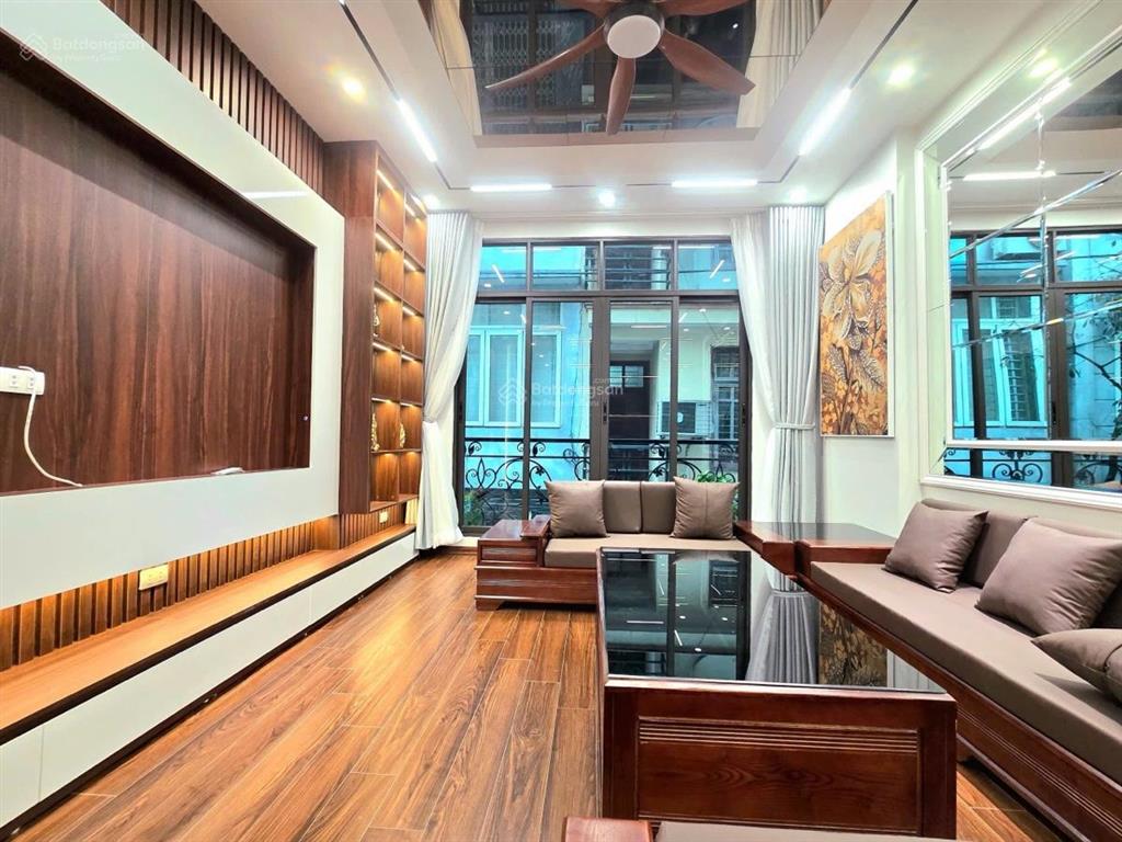 Siêu phẩm phân lô bca phố khương trung 6t thang máy 20m ra mặt đường 2,5 dt 50m*6t*4mt17,6 tỷ có t