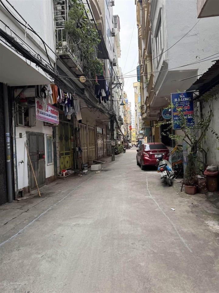 Bán nhà mặt phố tại chiến thắng hà đông một mặt phố một mặt ngõ 65m2, 4 tầng ,4,2 mặt tiền ,22,5 tỷ
