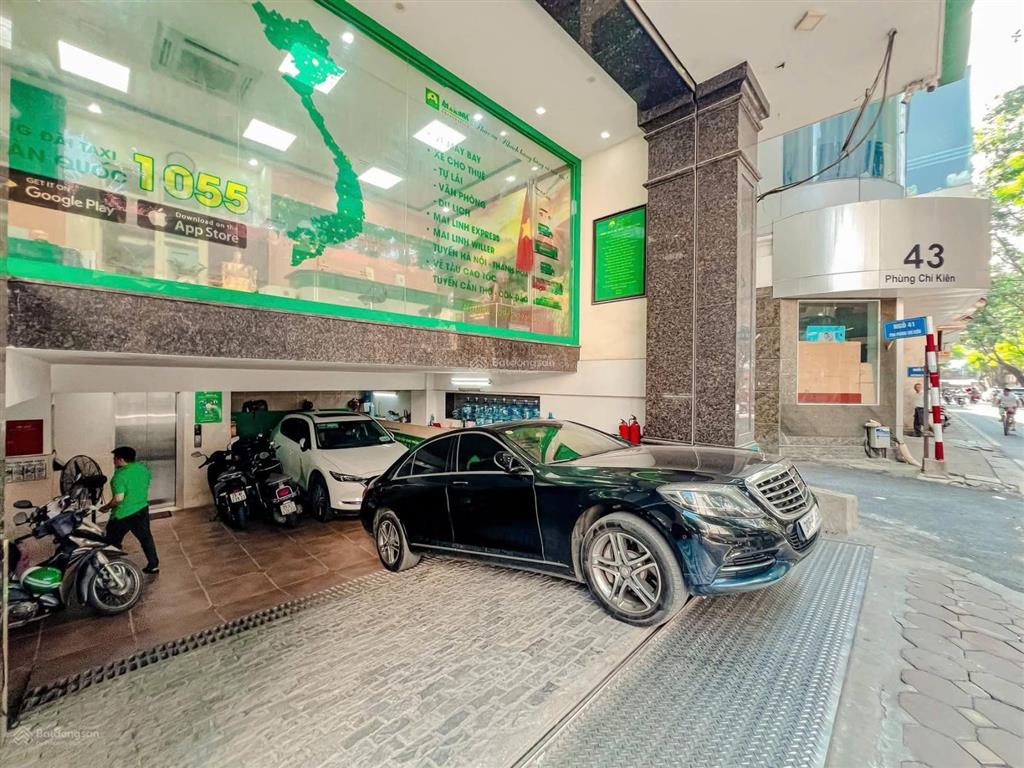 Hiếm có khó tìm mặt phố vip phùng chí kiên cầu giấy lô góc kinh doanh dt 110m*9t*9,6mt 57 tỷ có tl
