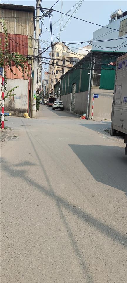 Bán đất cắt lỗ oto tránh vỉa hè. phan đăng lưu, ngay chân cầu đuống đang xây dựng 7,2 tỷ, 135 m2