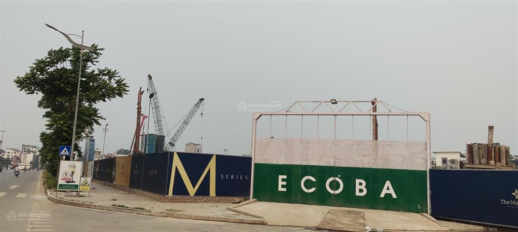 Bán đất ngọc thụy lô góc oto tránh 35m2 3 mặt thoáng cách 30m ra phố vỉa hè kinh doanh sầm uất