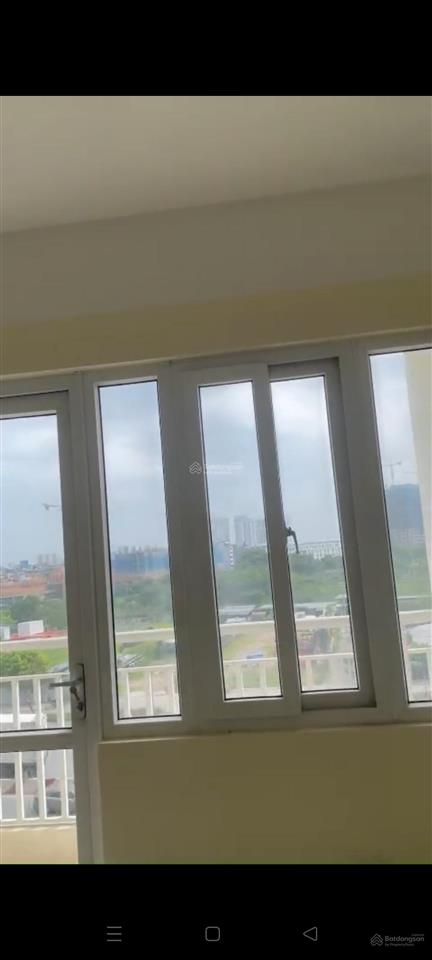 Cần bán căn hộ 2pn, 2wc, 70m2 tại thượng thanh, quận long biên, hà nội, giá 55 triệu/m2 có tl
